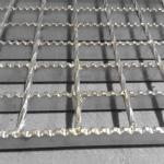 Outdoor Metal Drain Cover Q235 Grating Serrated Galvanized