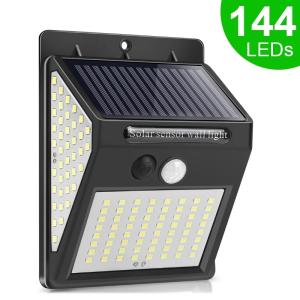 China 3.7V 800mAh Outdoor Solar Pir Wall Lights / 17% Efficiency 144 Led Solar Light factory