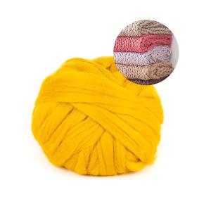 China Textured Hand Arm Knit Yarn Merino Wool Chunky Twist Yarn factory