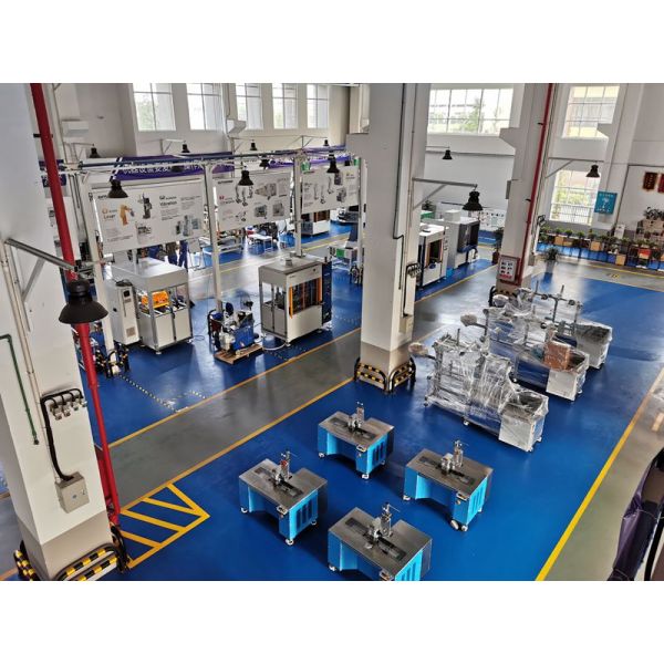 High-accuracy Infrared Hot Plate Welding Machine with 220V 50HZ and 1 Year Warranty for Plastic Welding