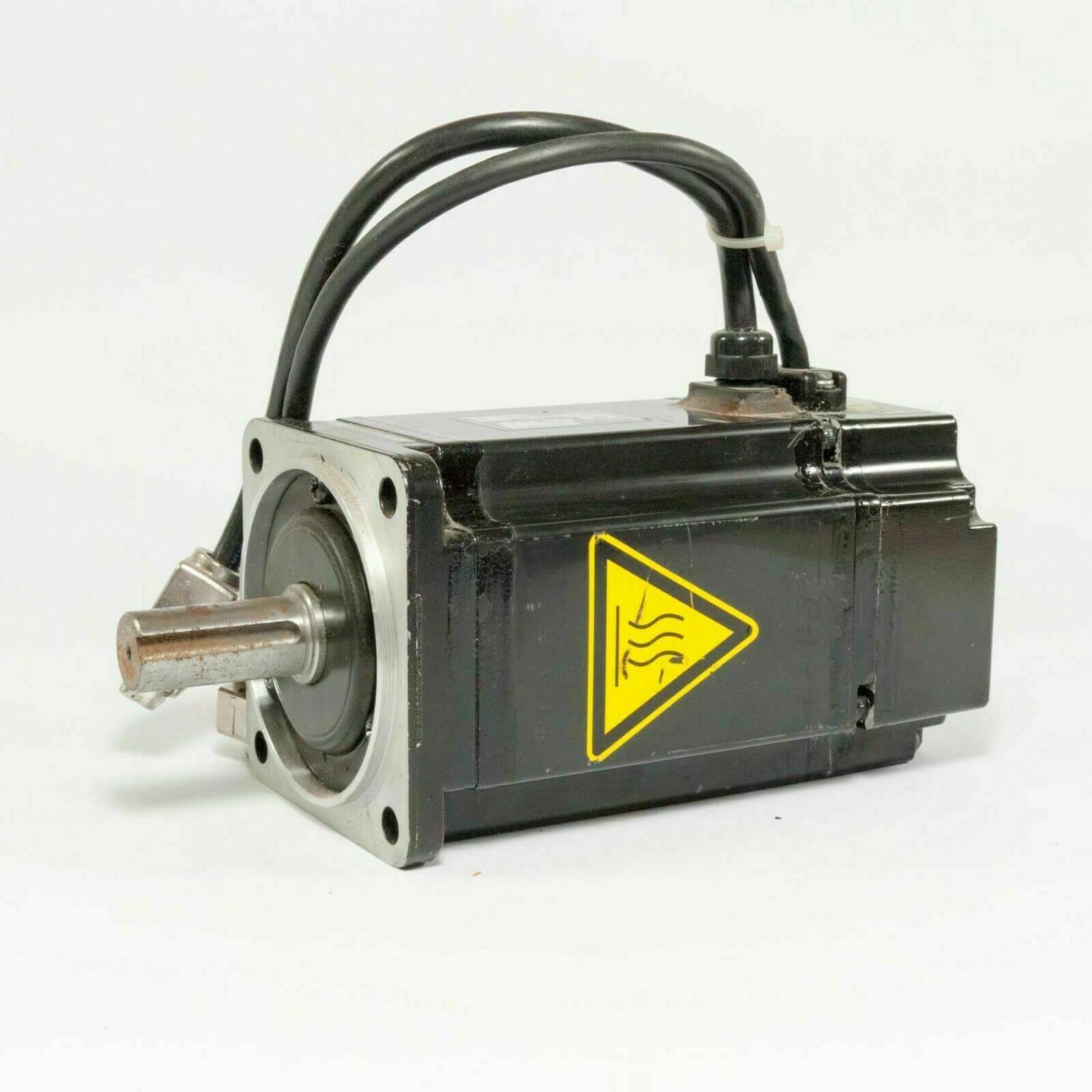 R88M-U75030VA-S1 OMRON 4.4 input digital control AC servo motor