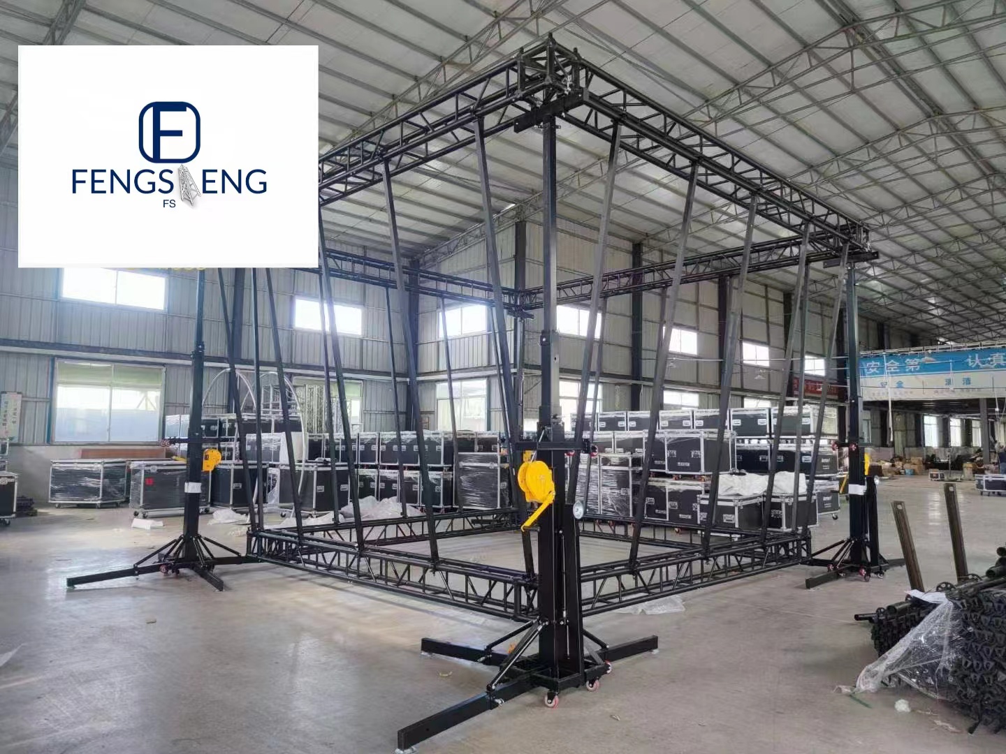 Portable 300x300mm Line Array Truss Lift Tower For Speaker Display