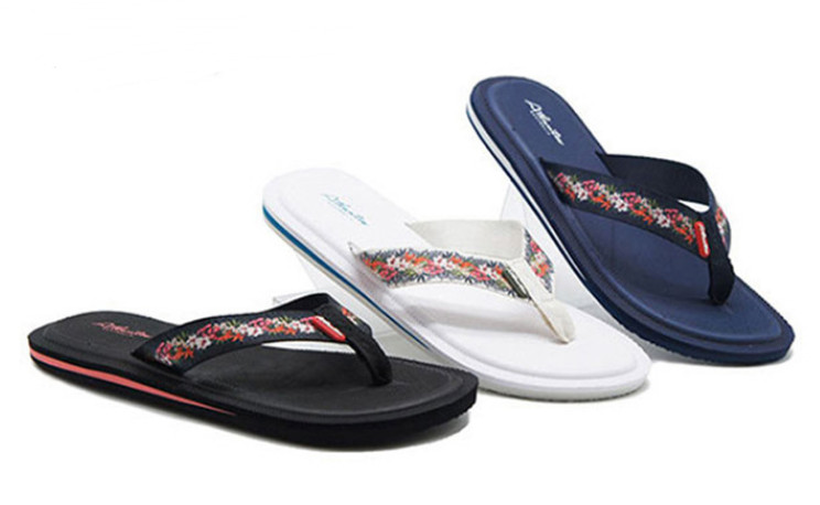 Summer Rubber EVA Soft Rubber Slippers Stylish Wedge Thick Sole Flip Flops Womens