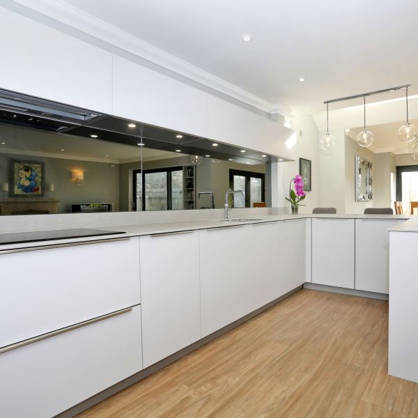 China Blum Modular Base PVC Kitchen Cabinet Moisture Proof Customized factory