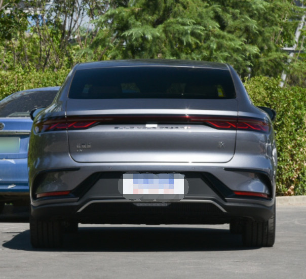 BYD HAN 2022 EV chuangshi 715KM FWD zunrong version 4 door 5 seats Sedan