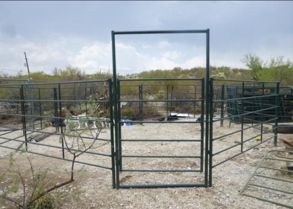 Pressure Resistance Cattle Corral Panels Corral Fence Panels For Protecting