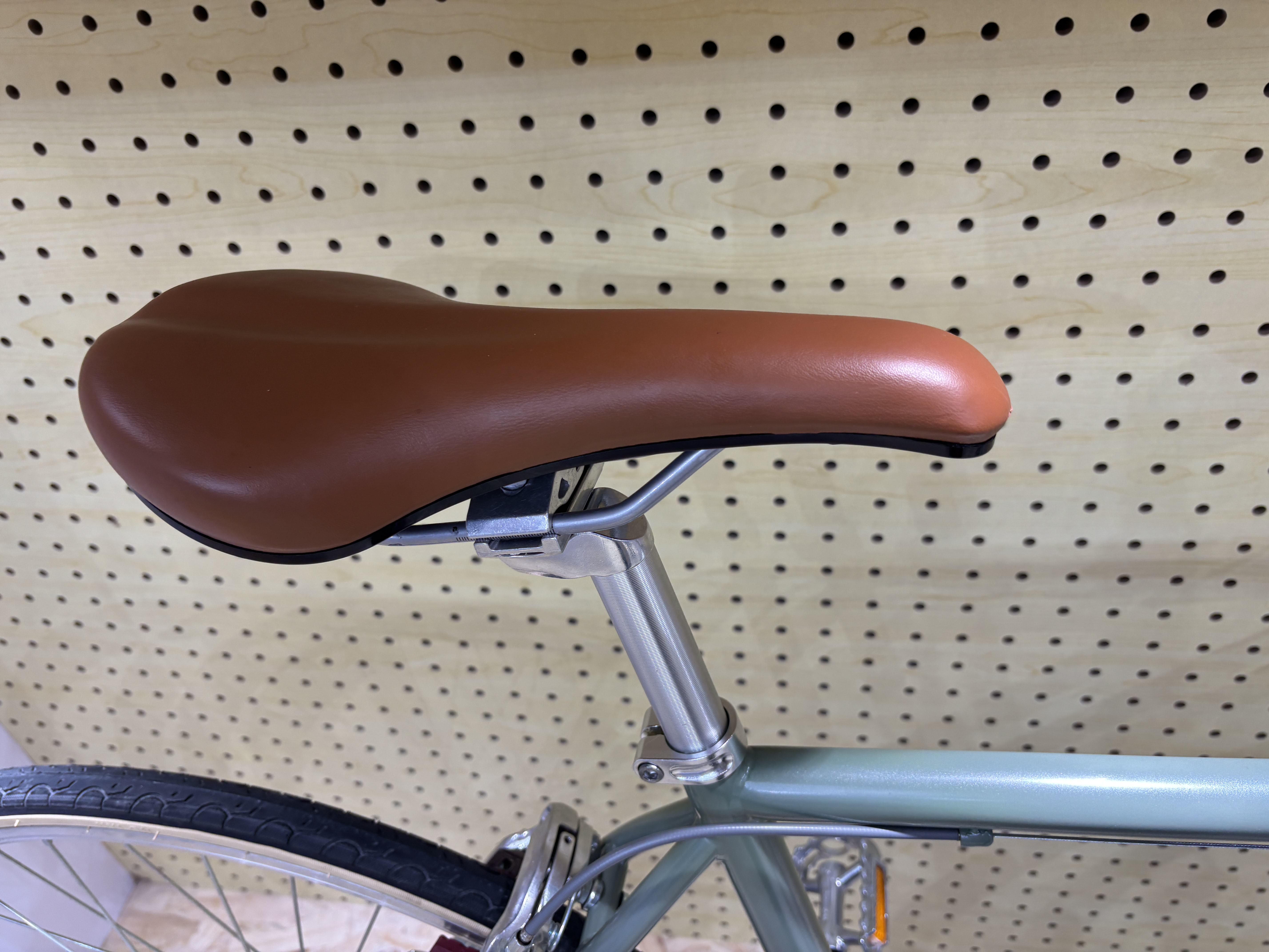 Road Bicycle 700C Six Speed Disc Brake with NO Foldable Design