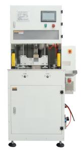 China Dual Servo Motor 18 Bags/Min Sanitary Towel Sealing Machine factory