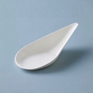 Compostable Irregular Shape Sugarcane Sauce Dish Biodegradable Mini Leaf Shaped