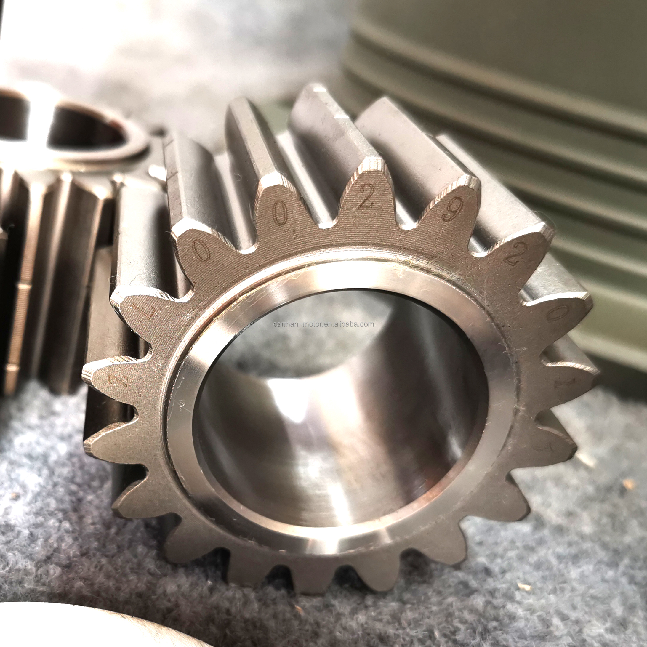 AZ7129340070 Truck Construction Machinery Parts Bracket Wheel Reductor for SINOTRUK HOWO STR SHACMAN