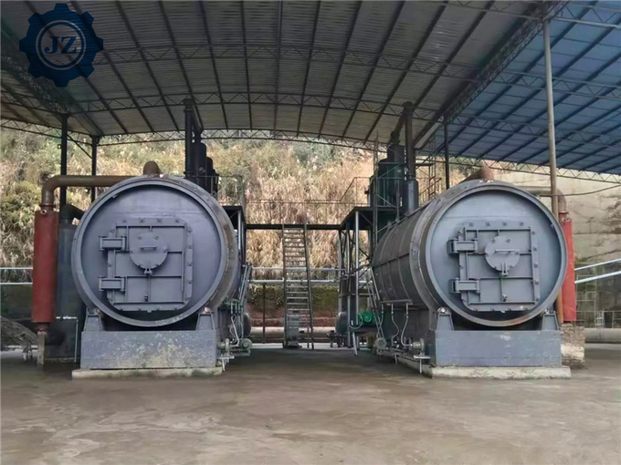 30Ton~50Ton Fully Continuous Waste Plastic Scrap Tyre Pyrolysis Plant For Fuel Oil