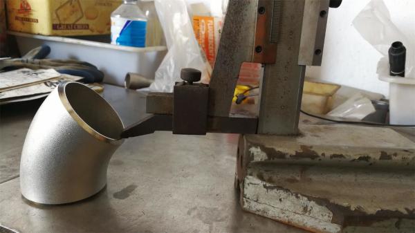 Polished Stainless Steel 45 Degree Elbow , High Precise90 Degree Steel Pipe