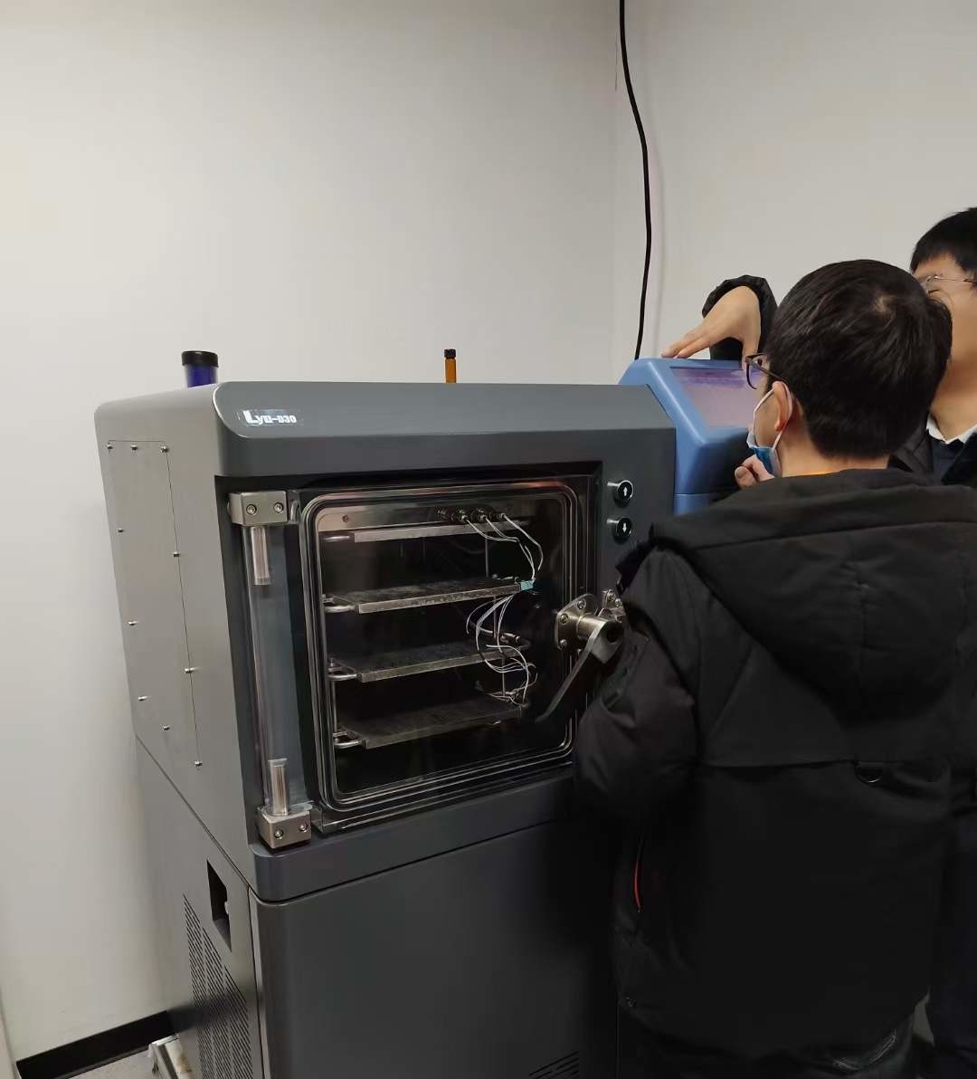 HiYi Lyo D30 Pilot Freeze Dryer