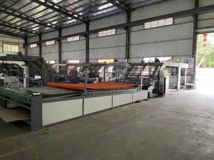 China 120-600gsm Top Sheet Automatic 5 Ply Flute Laminator ISO CE factory