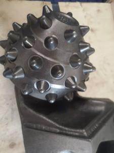 China Water Well Drilling Rock Roller Bit Tricone Drill Bit Steel Tooth Cone Milled Tooth For Deep Foundation factory