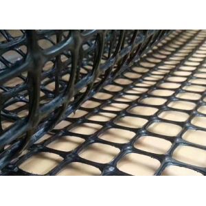 30kn Road Reinforcement Plastic Geogrid Mesh Width 3.9m
