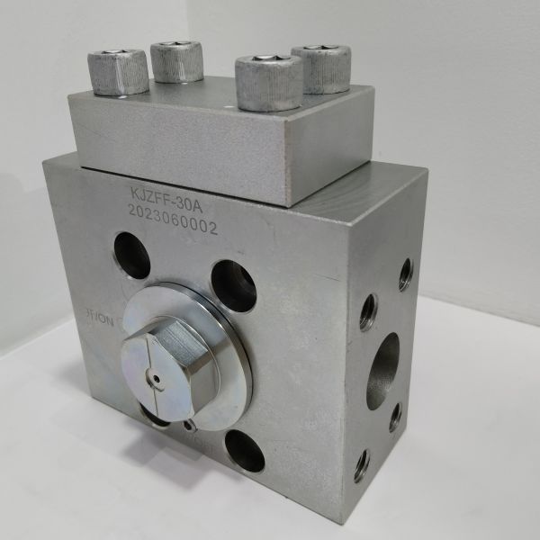 China Steel Manifold Mounted Hydraulic Ball Valve Cut Off Low Maintenance factory