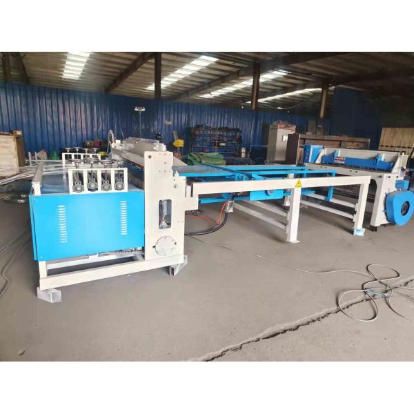 China Width 4ft Wire Mesh Welder Servo Motor Pull Electric factory