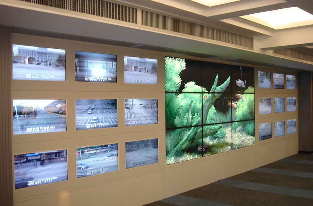 Innolux Pane 4k hd monitor 450cd/sqm 3840 x 2160 resolution surveillance video wall