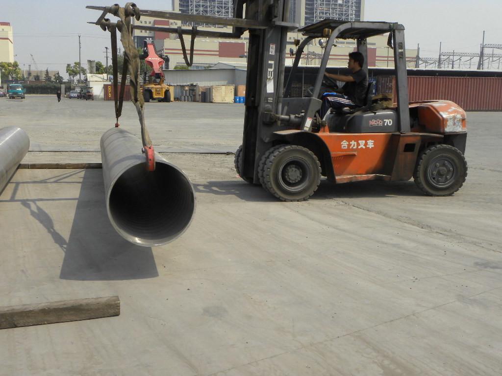52'' OD High Pressure Boiler Tube , Alloy Steel Tubefor Petrochemical Industry