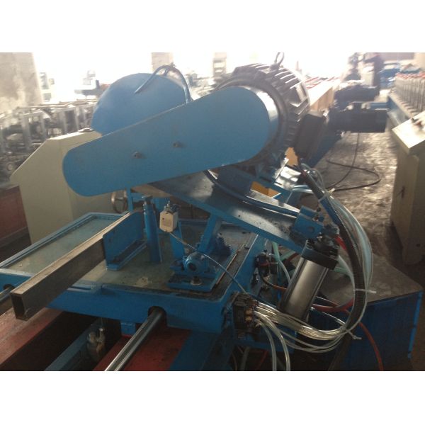 CE Certification Downpipe Roll Forming Machine , Precise Gutter Making Machine