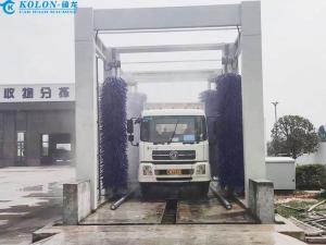 China Eco-Friendly Bus Cleaner For Safer And Healthier Environment factory