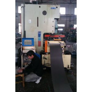 Motorized Servo Feeder Machine Zigzag Manual Decoiler Machine