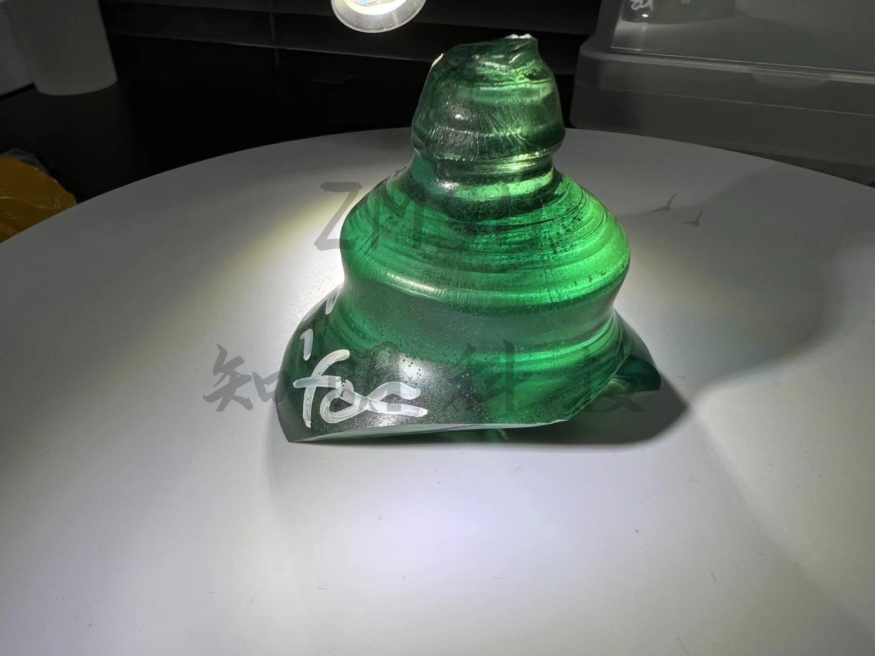 Customized Size Laser Optical Yellow Sapphire Crystal For Laser Rods