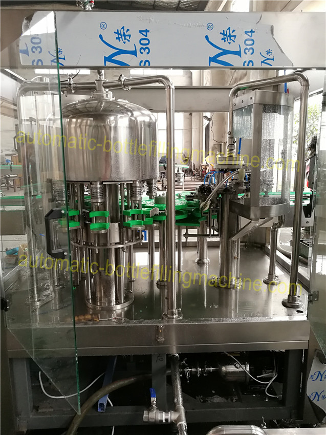 Milk / Juice Glass Bottle Filling Machine SGS Approved 8 Rising Heads