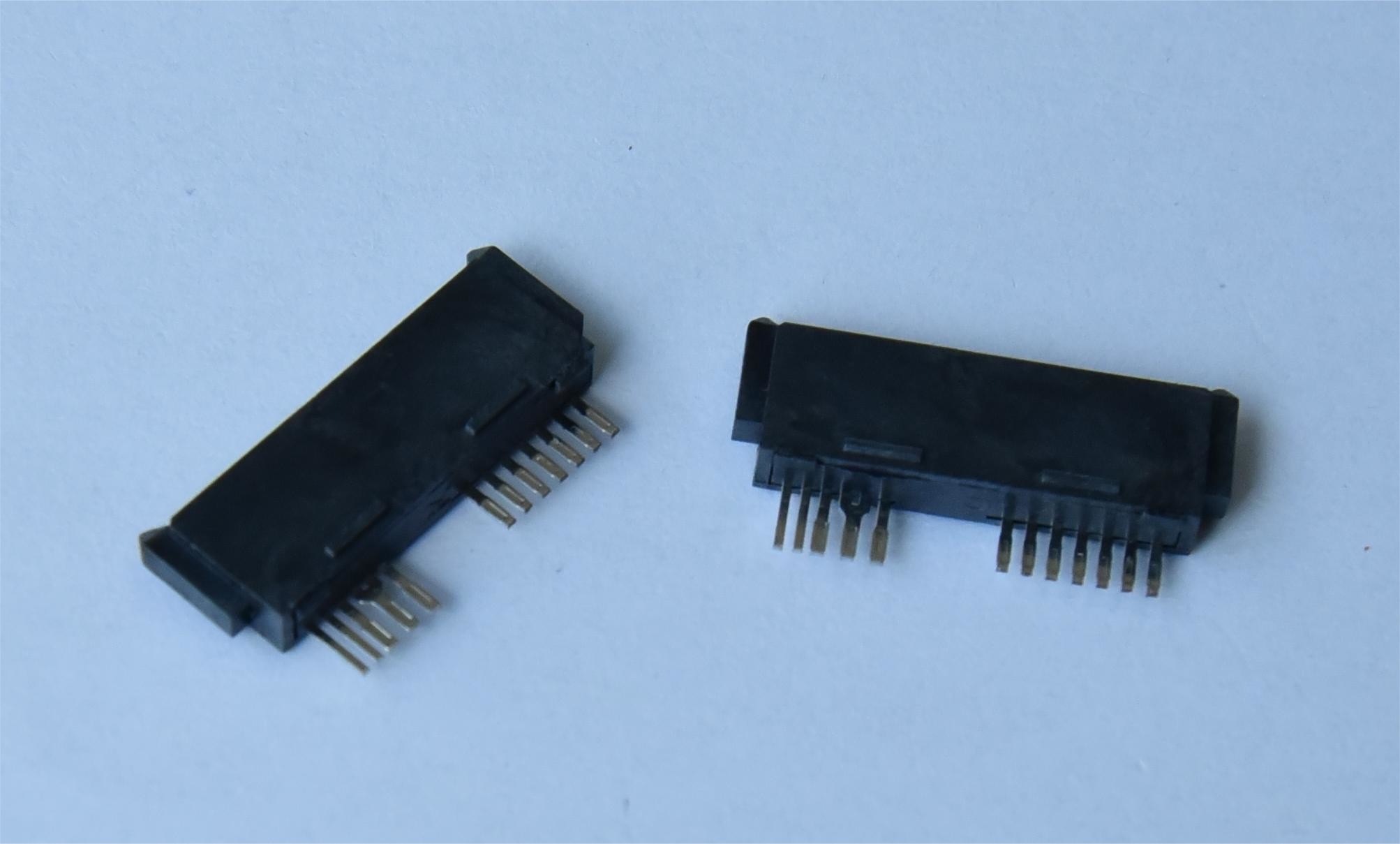 Durable and SATA Data Connector for High-Speed Data Transfer in Modern Systems