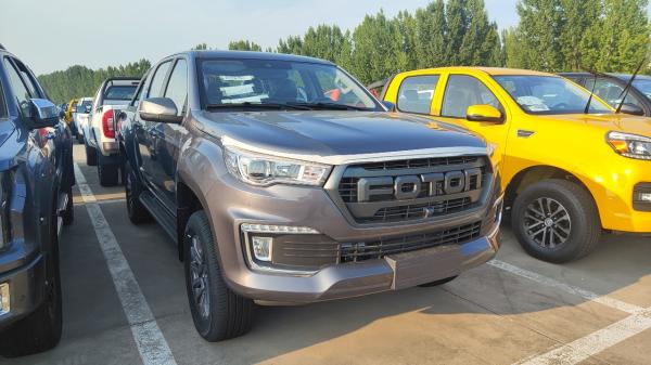 New Pickup 4x4 Chinese Brand Foton 6 Colors Left ＆ Right Hand Drive Diesel