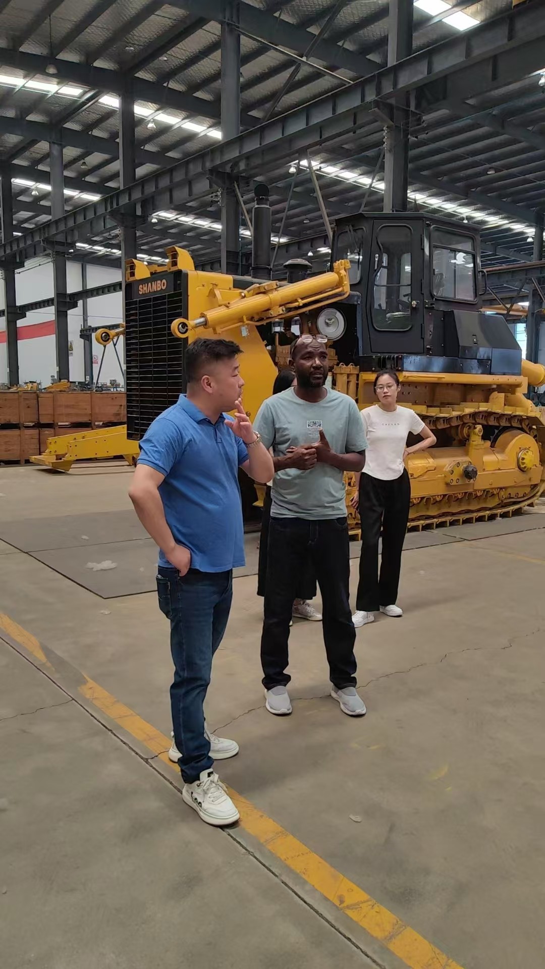 Crawler-Type Shantui SD32 Bulldozer , 20 Ton Bulldozer , 40 Ton Bulldozer