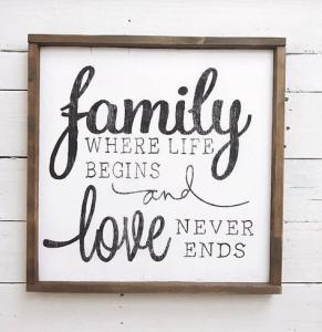 China Family Love Words Wood Signs Home Decor , Personalized Wooden Signs For Home factory