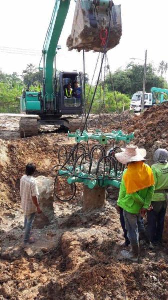 Engineering Construction Pile Cutter Machine , Hydraulic Pile Breaker for