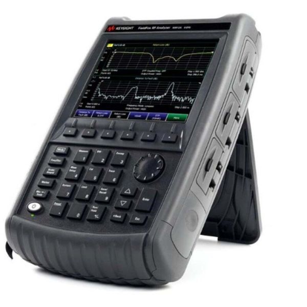 Keysight N9961A FieldFox 44 GHz Handheld Microwave Spectrum Analyzer with 105 dB