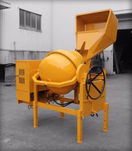 China BL 500 Mobile Concrete Mixer 186F Diesel Power Cement Mixer Truck factory