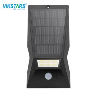 China 400LM Solar Powered Garden Lights Garden Fence Solar Lights 3.7V Battery Long Lifespan factory