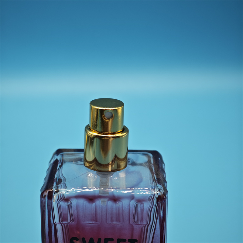 Leakproof Fragrance pump valve for personal care product makers with chemical resistance & durability​