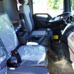 Gasoline 4x2 Refrigerated Truck Body 5 Ton Refrigerated Delivery Van