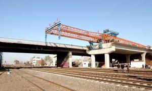 China girder lift crane factory