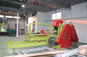 China Wood cutter Circular Saw Machine for sale/ Circular Blade sawmill with log carriage factory