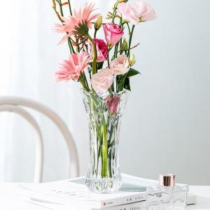 China Tulip Shaped Glass Vases Machine Pressed 19.8cm Height Crystal Glass Flower Vase factory