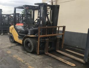 China high quality komatsu 3ton forklift with good condiiton/low price komatsu 3ton forklift with sideshift factory