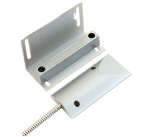 China Magnetic roller door shutters in zinc-alloyed with gap of 50-70mm with &quot;L&quot; Holder factory
