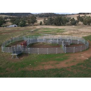 China 6 Square Rails 1.8m X 2.09m Heavy Duty Cattle Panel With Locking Pins factory