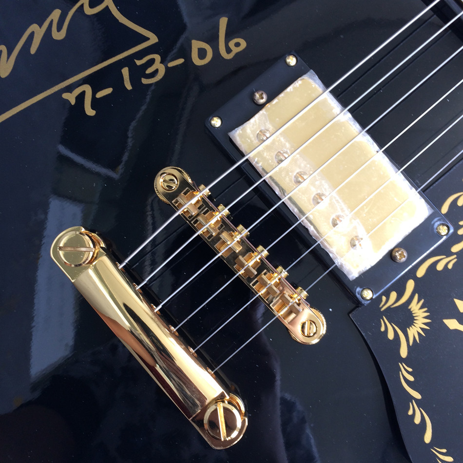 Hollow Body Jazz Electric Guitar in Black