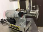 Durable Stainless Steel Electric Meat Grinder Air Cooled Motor w / 3 Sausage