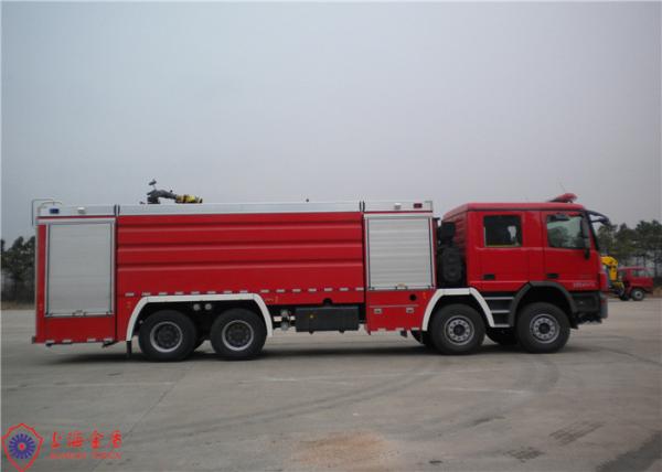 Heavy Duty Huge Capacity 8x4 Drive Six Seats Fire Fighting Truck Firefighter