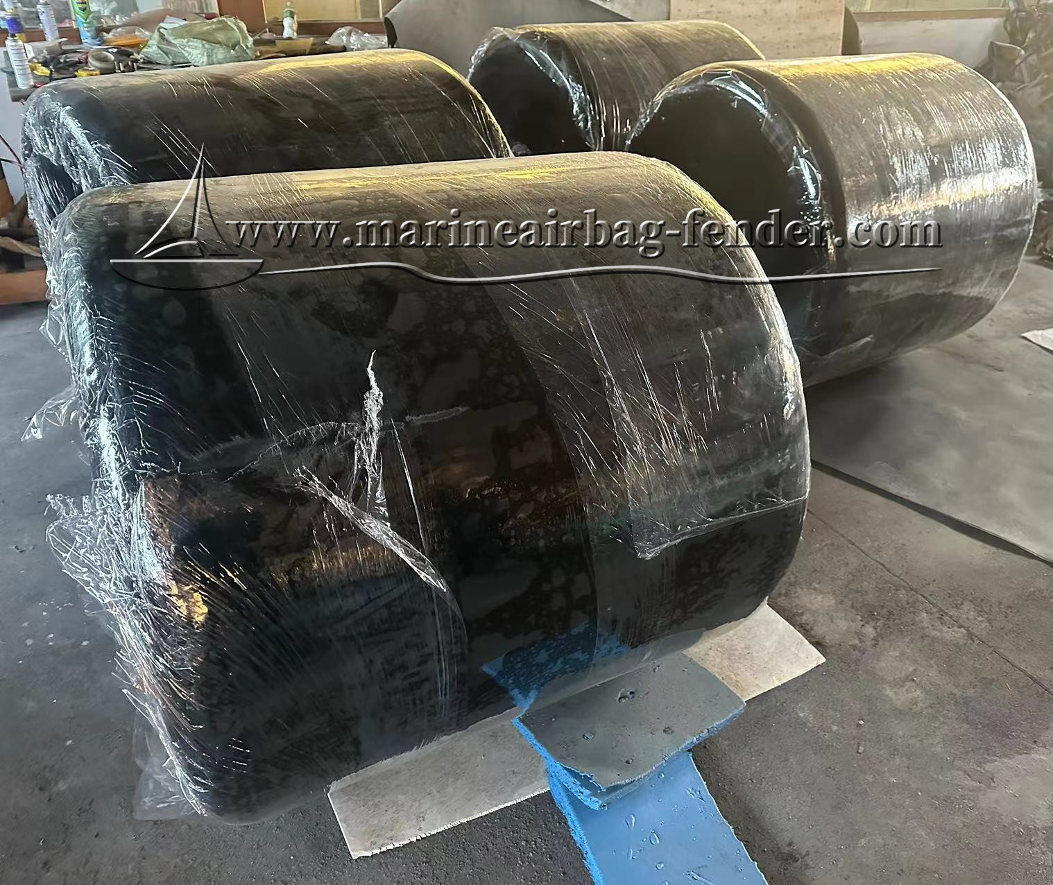 High Tensile Strength EVA Foam Fender For Yacht / Fishing Boat