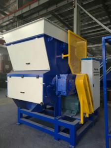 China Woven Bag Single Shaft Shredder Double Roller Crusher Hydralic Pushing System factory